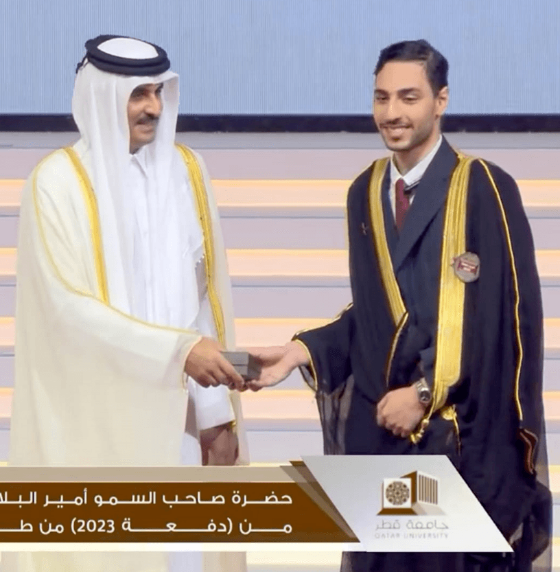 Toripa Tech lead developer receiving distinction recognition during a Qatar University ceremony